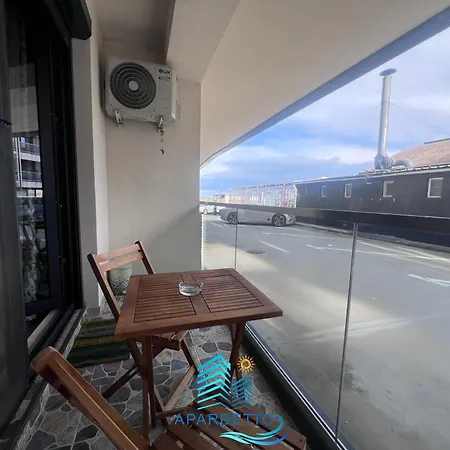 Aparbetto Sea View Mamaia Nord