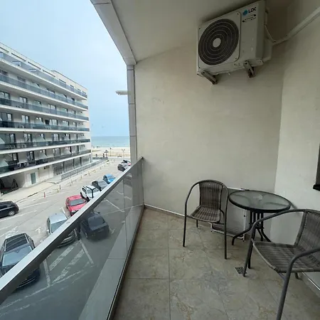 Aparbetto Sea View Mamaia Nord 아파트 *