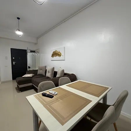 Aparbetto Sea View Mamaia Nord アパート ナボダリ