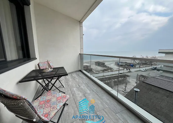 Aparbetto Sea View Mamaia Nord ナボダリ